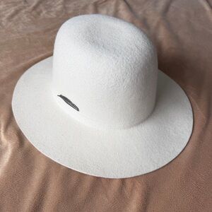 Brixton White Women's Hat 100% wool